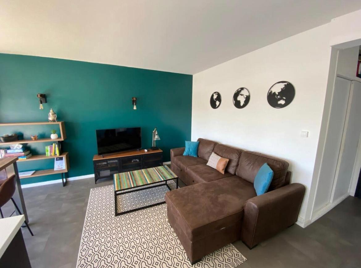 Vue Sur Les Toits De Tours Apartamento Exterior foto